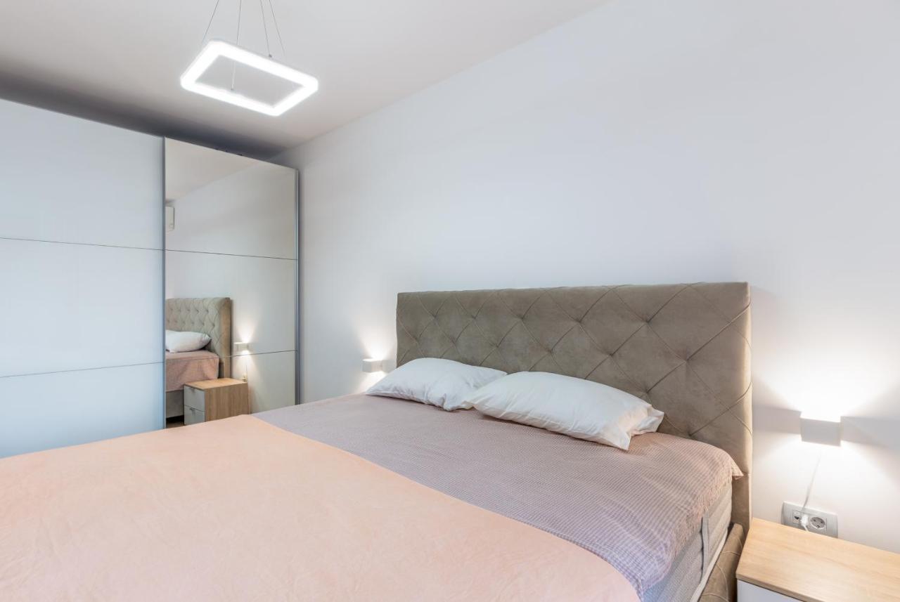 בודווה Fontana Mediteran Properties מראה חיצוני תמונה