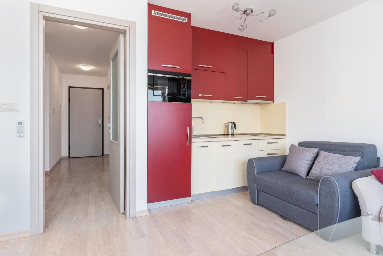 בודווה Fontana Mediteran Properties מראה חיצוני תמונה