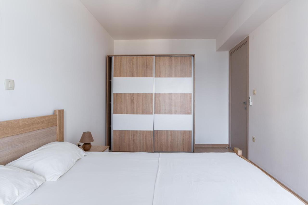 בודווה Fontana Mediteran Properties מראה חיצוני תמונה