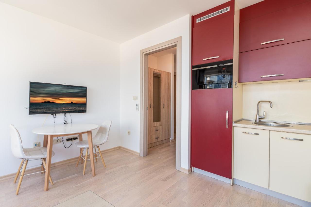 בודווה Fontana Mediteran Properties מראה חיצוני תמונה