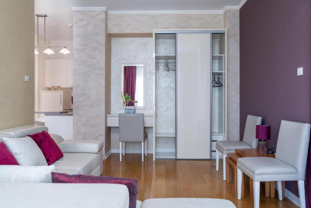 בודווה Fontana Mediteran Properties מראה חיצוני תמונה