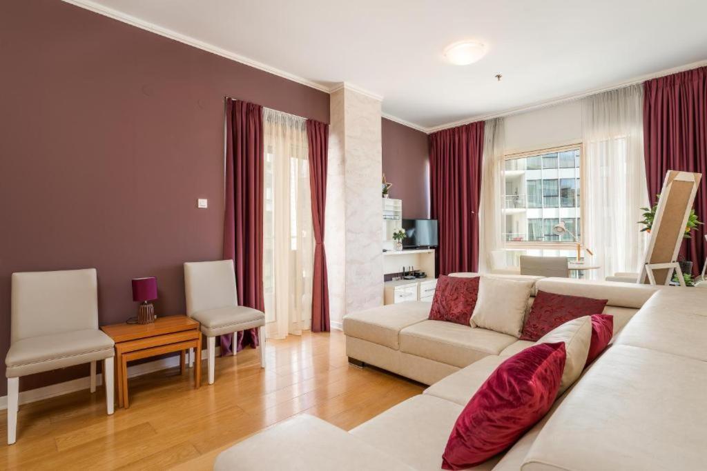 בודווה Fontana Mediteran Properties מראה חיצוני תמונה